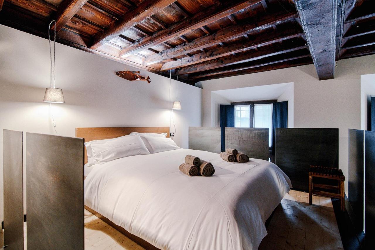 Palazzo Del Pero - The House Of Travelers Apartment Como Bagian luar foto